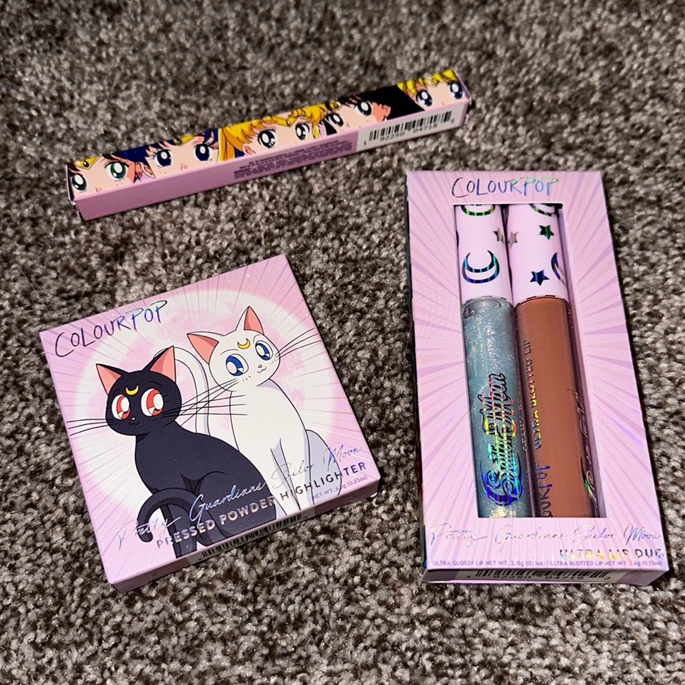 Colourpop x sailor moon